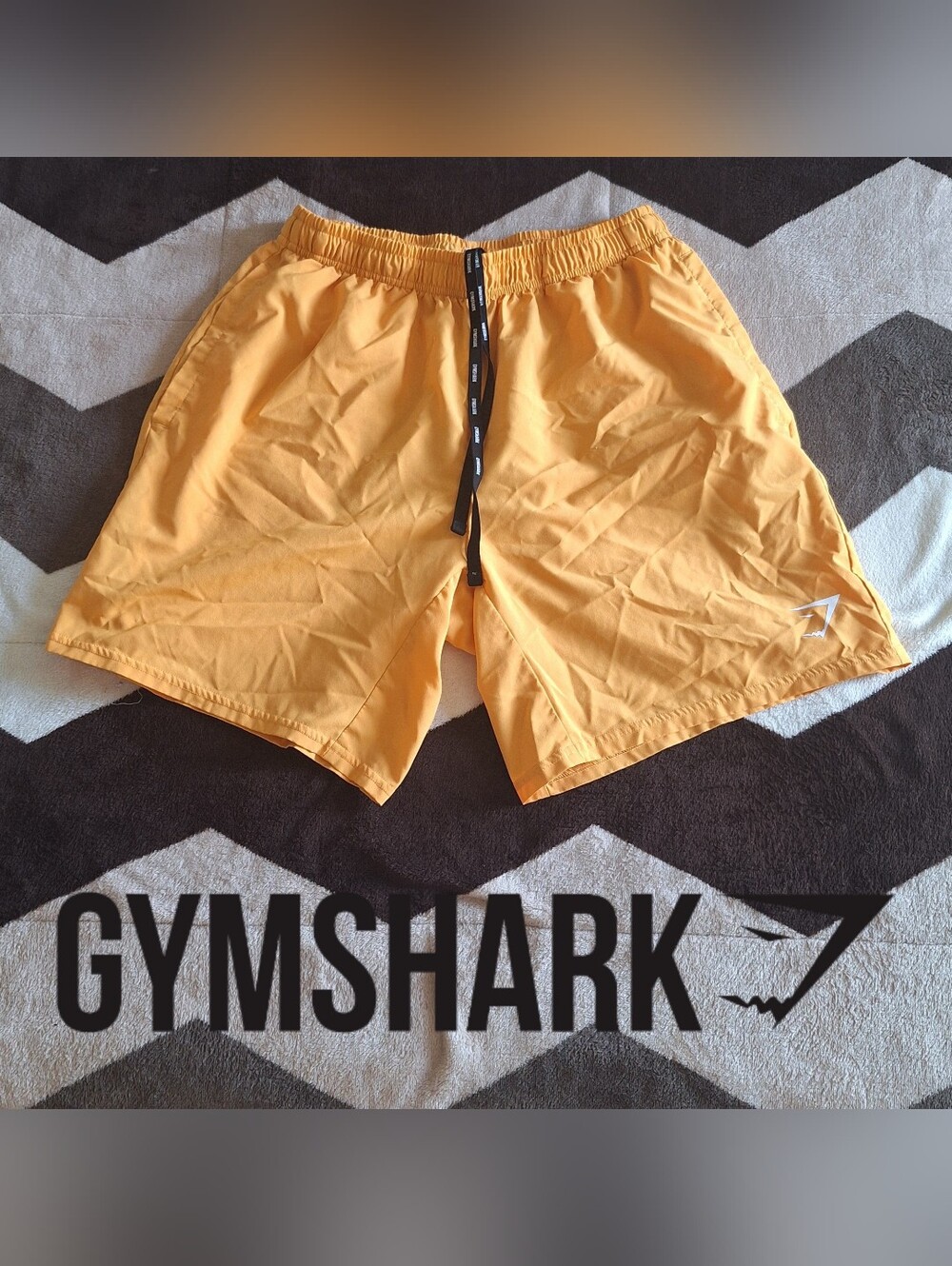 Gymshark Arrival 7" Shorts - Size Medium